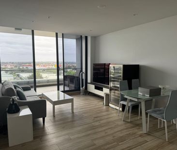 Fully Furnished Modern Apartment in the Heart of Mascot - Photo 3