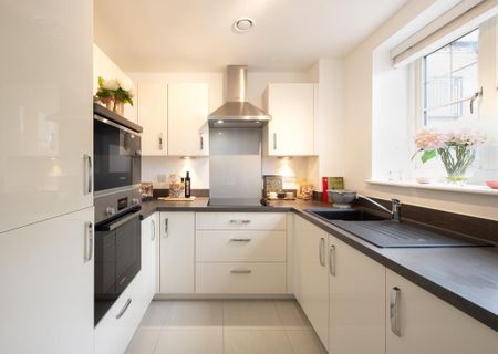 1 bedroom retirement property to rent - Photo 4