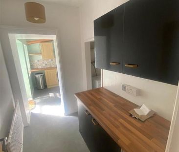 2 bedroom house to rent - Photo 3