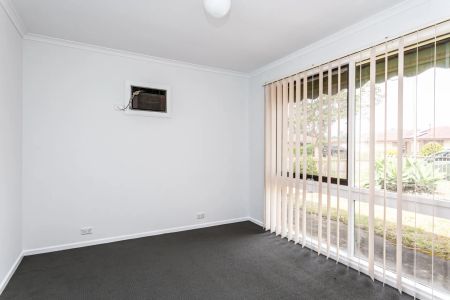 Four bedroom home with large rumpus area - Photo 5