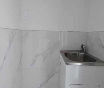 Fairly New 3 Bedroom House for Rent on Volante Avenue, Wattle Downs... - Photo 3