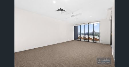 Spacious 139m2 Two Bedroom, Two Bathrooms in Jade Apartments with Parking for Two Cars - Photo 2