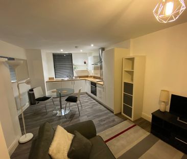 1 Bed Flat, Queens House, S1 - Photo 2