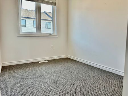 For Lease - 5000 Connor Drive Unit# 47, Lincoln, Ontario - Photo 4