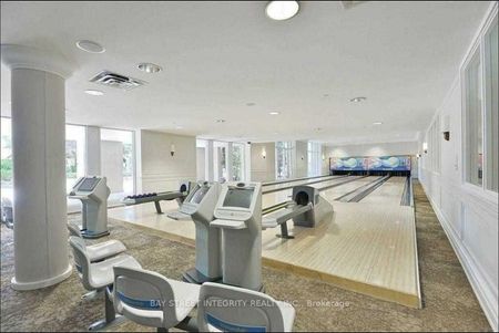 For Lease - 25 Kingsbridge Garden Circle Unit# 1516, Mississauga, Ontario - Photo 5