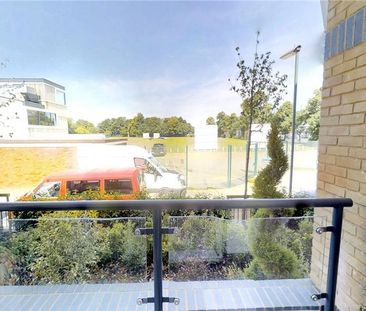 2 bedroom ground floor flat to rent - Photo 3