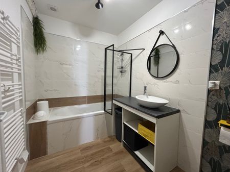 Location Appartement 3 pièces 64m² LAVARDAC 47230 - Photo 5