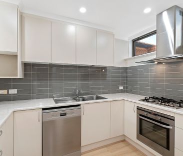 2/26 Gordon Street, Balwyn - Photo 5