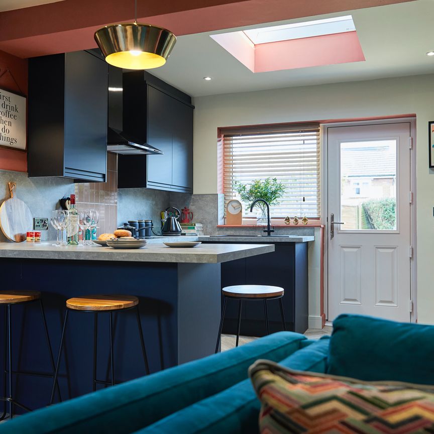 Orchard Square Room 3 - Photo 1