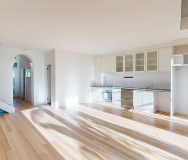 Position Perfect! - Photo 1