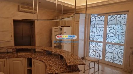Inchiriere vila lux situata in apropiere de Piata Romana - Fotografie 2