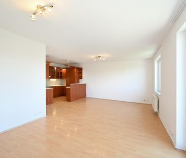 Pronájem bytu 2+kk 62 m² - Photo 1