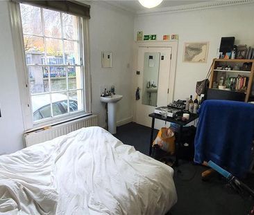 6 bedroom end of terrace house to rent - Photo 6