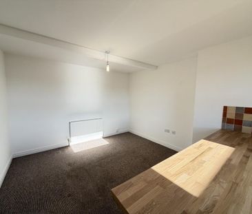 1 bedroom ground floor flat to rent - Photo 4