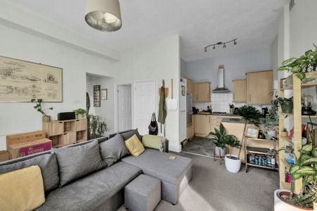 2 bedroom flat to rent - Photo 5