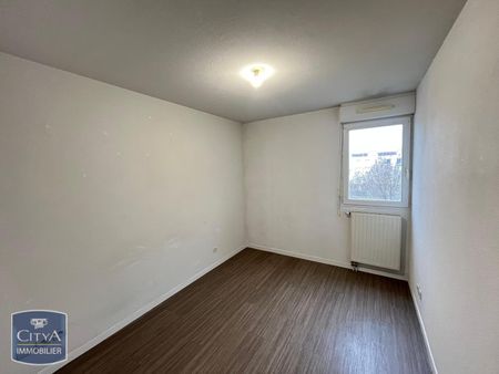 Location Appartement 3 pièces 62m² ST PIERRE DES CORPS 37700 - Photo 4