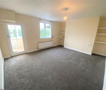 2 bedroom semi-detached house to rent - Photo 2