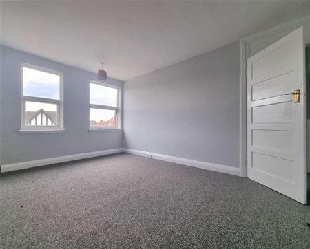 Chatsworth Parade, Orpington, Kent, BR5 - Photo 2