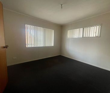 Pet Friendly & Standalone 3BR Home with Garden! - Photo 6