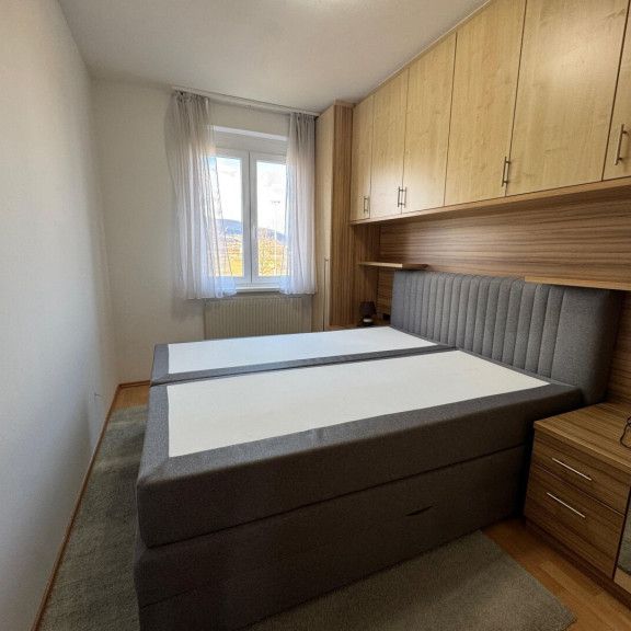 Charmante 2-Zimmer-Wohnung mit Blick auf die Badener Trabrennbahn - Foto 1