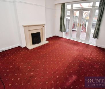 3 bedroom House To Let - Photo 5