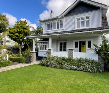 FAMILY LIVING CLOSE TO THE HOSPITAL - Photo 1
