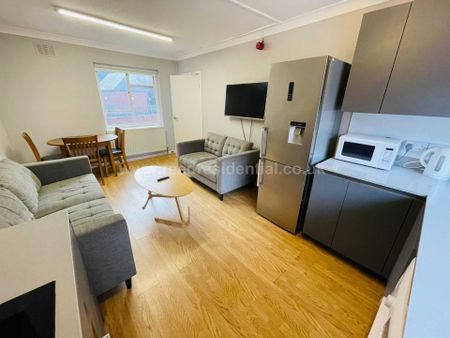 Arthur Avenue, Nottingham - Photo 3