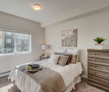 30 Kincora Glen Park Northwest, Calgary - Photo 3