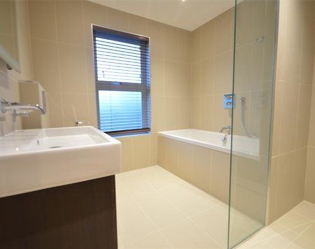 Byrne Road, Balham, SW12 - Photo 2