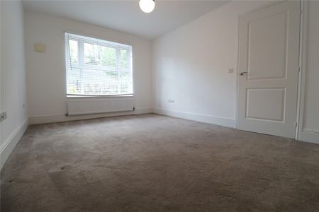 Christable Road, Ebbsfleet, Kent, DA10 1FF - Photo 3