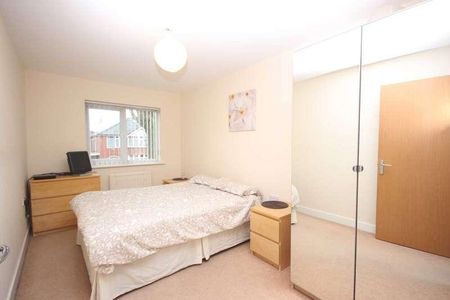 Springbridge Road, Manchester, M16 - Photo 2