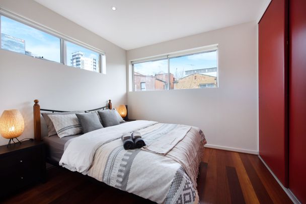 Low Maintenance Living in the Heart of the CBD - Photo 1