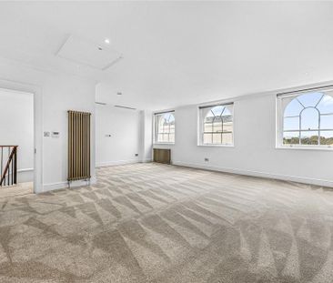 4 bedroom terraced house to rent - Photo 6