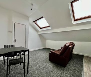 Dewsbury Road, Leeds - Photo 5