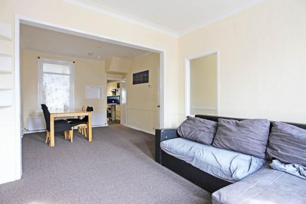 2 bedroom semi-detached house to rent - Photo 1