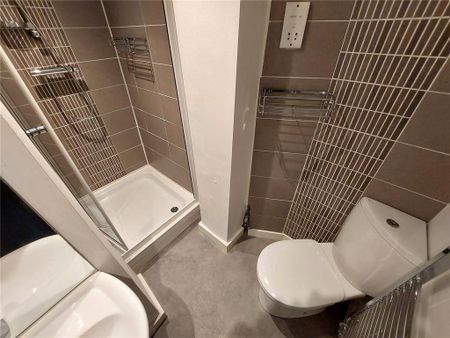 1 bedroom flat to rent - Photo 4