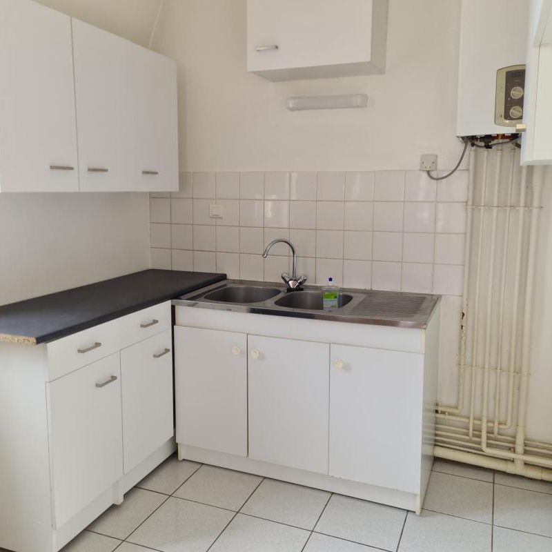 Location Appartement 2 pièces 41m² LE CREUSOT 71200 - Photo 1