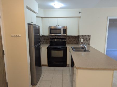 For Lease - 3070 Rotary Way Unit# 118, Burlington, Ontario - Photo 3