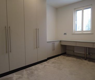 5 bedroom semi-detached house to rent - Photo 5