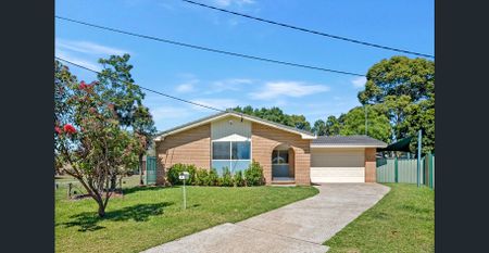 Stunning Fully Renovated Family Home in Oxley Park - Photo 2