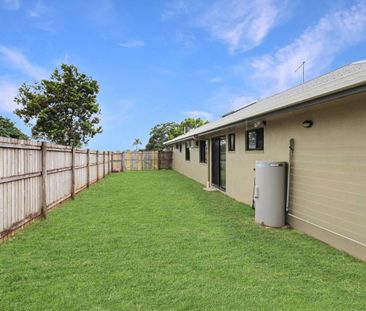 Fully Air Conditioned - Large Tiled Patio - Side Access - Corner Block - Photo 3
