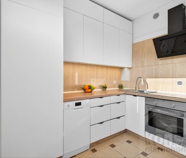 32m2 - przestronna kawalerka, dobry standard! - Photo 6