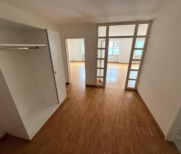 Wohnen im Städtli Laufen, grosse Wohnung mit 2 Badezimmer - Photo 3