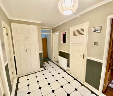 Linden Court, Hollin Lane, Leeds - Photo 3
