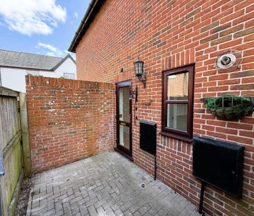 1 bedroom semi-detached house to rent - Photo 6