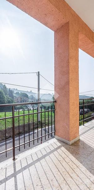 5 locali in affitto - Photo 1