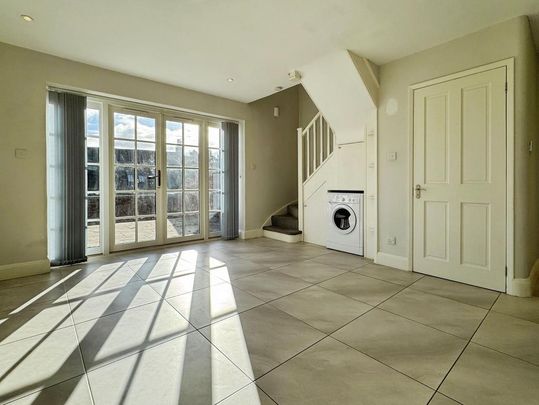 1 bedroom semi-detached house to rent - Photo 1