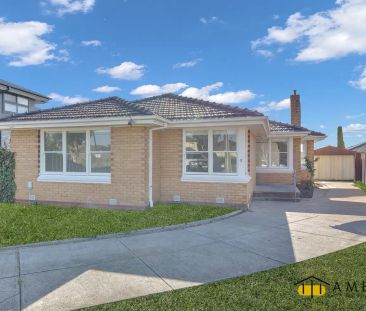“Freshly Renovated Home _Ideal Glenroy Rental” - Photo 1