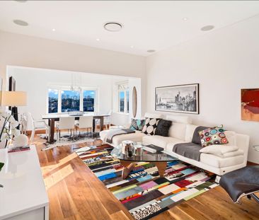 Postcard Views with Top Tier Finish **Access via Cremorne Rd** - Photo 1