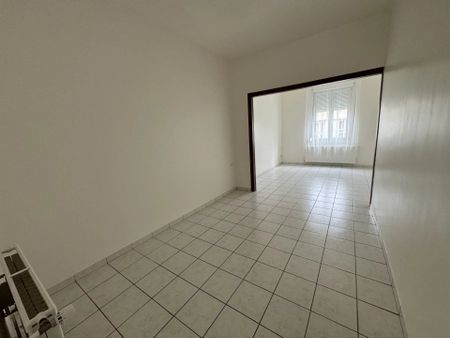 Location Maison de ville 4 pièces 85 m2 à Saint-Quentin - Photo 3